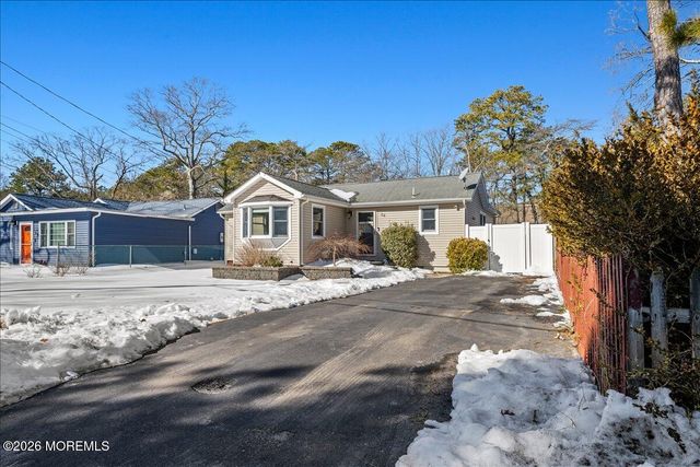 84 Woodland Drive, Brick, NJ 08723