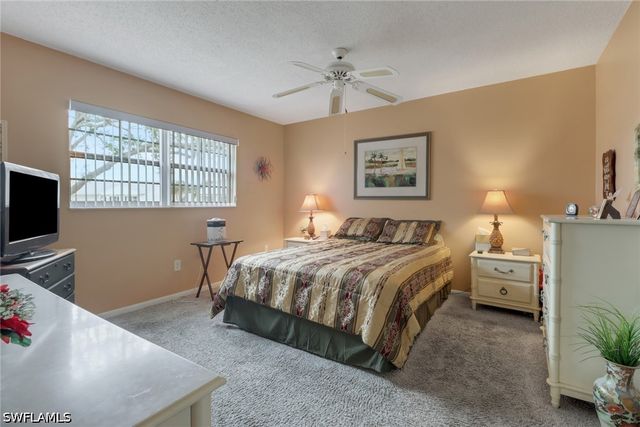 7008 Cedarhurst DR, Fort Myers, FL 33919