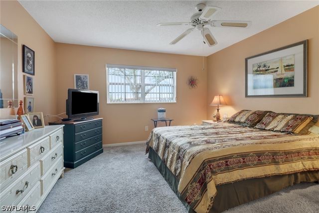 7008 Cedarhurst DR, Fort Myers, FL 33919