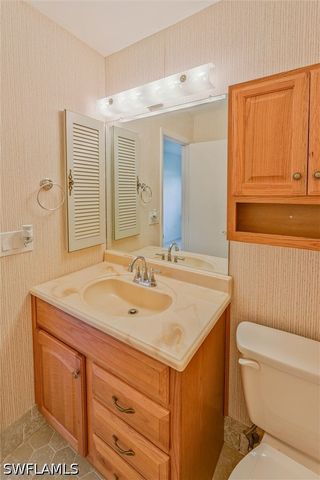 7008 Cedarhurst DR, Fort Myers, FL 33919