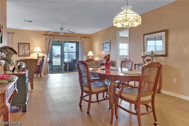 7008 Cedarhurst DR, Fort Myers, FL 33919