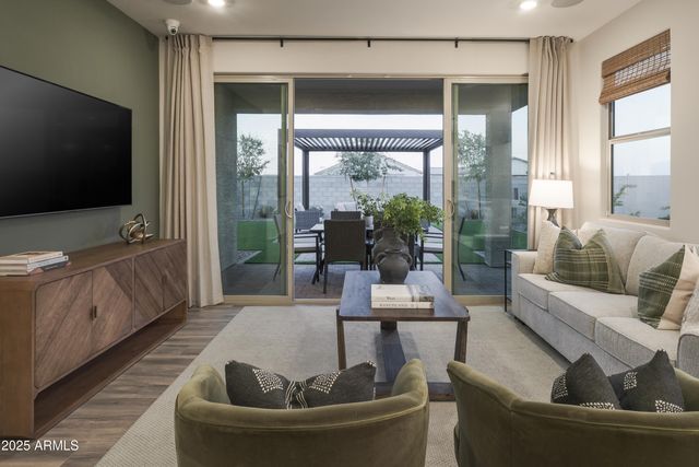 19004 W ROSE Lane, Waddell, AZ 85355