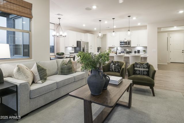 19004 W ROSE Lane, Waddell, AZ 85355