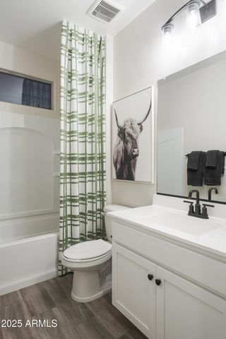 19004 W ROSE Lane, Waddell, AZ 85355