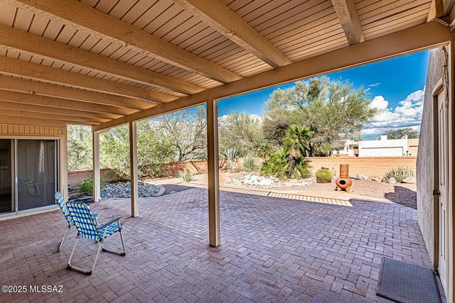 663 S Los Topacios, Green Valley, AZ 85614