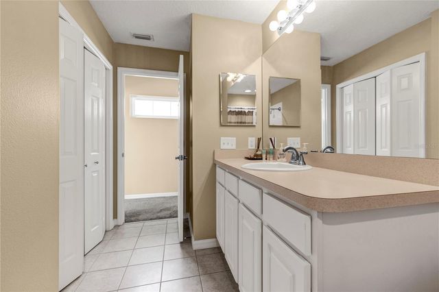 3364 COVERED BRIDGE DRIVE E, Dunedin, FL 34698