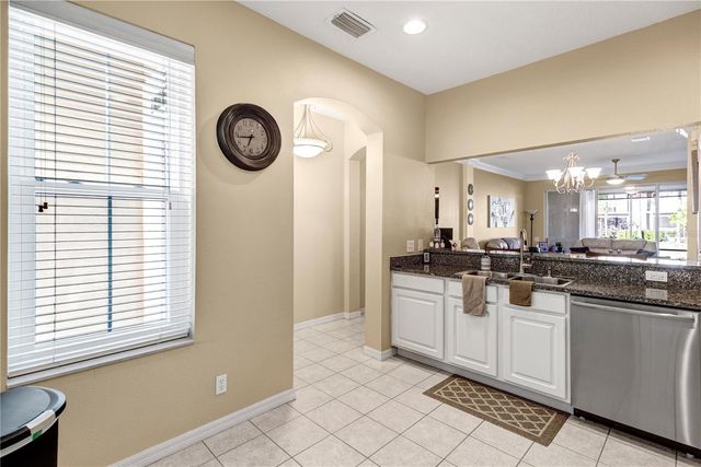 3364 COVERED BRIDGE DRIVE E, Dunedin, FL 34698