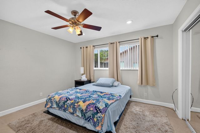1940 SW 73rd Avenue, Plantation, FL 33317