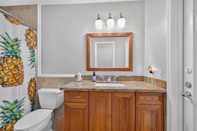 1940 SW 73rd Avenue, Plantation, FL 33317