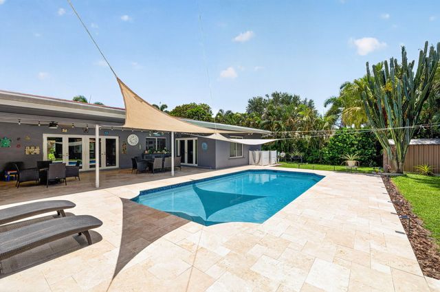1940 SW 73rd Avenue, Plantation, FL 33317