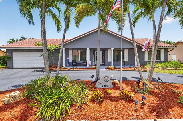 1940 SW 73rd Avenue, Plantation, FL 33317