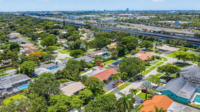 1940 SW 73rd Avenue, Plantation, FL 33317