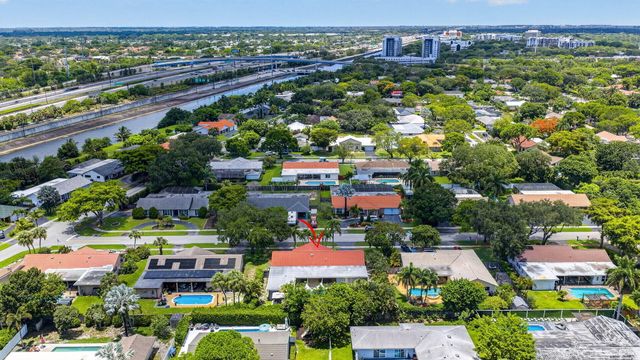 1940 SW 73rd Avenue, Plantation, FL 33317