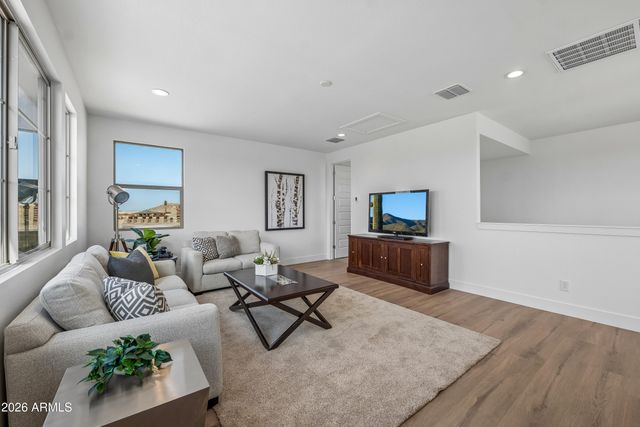 5781 N Oak Creek Drive, Eloy, AZ 85131