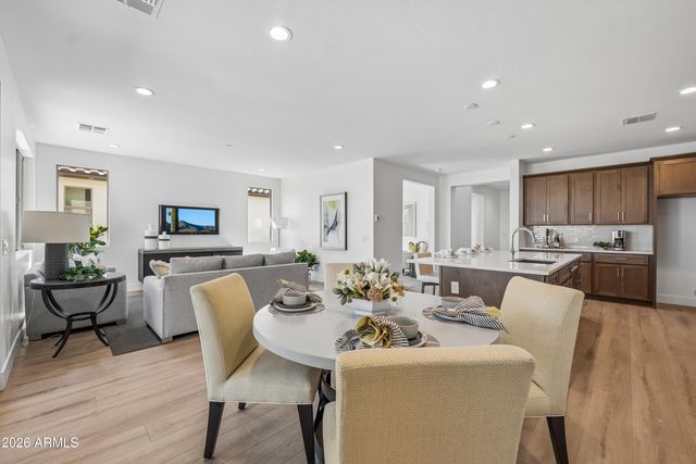 5781 N Oak Creek Drive, Eloy, AZ 85131