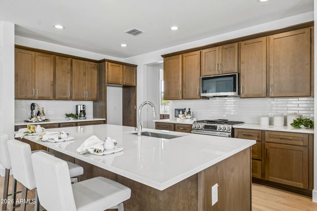 5781 N Oak Creek Drive, Eloy, AZ 85131