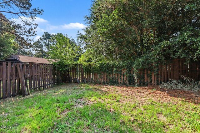 645 Mosswood, Fayetteville, NC 28311
