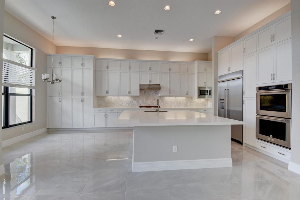 Image 11 of property listing at 16383 E Pantheon Pass, Delray Beach, FL 33446