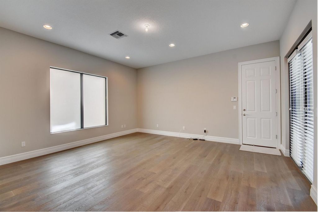 Image 17 of property listing at 16383 E Pantheon Pass, Delray Beach, FL 33446