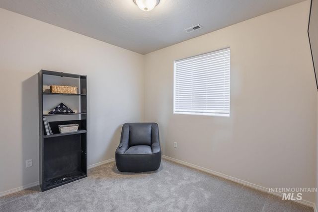 3995 S Quilt Ave, Nampa, ID 83687