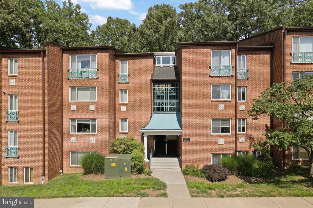 11800 BRETON CT #32C, Reston, VA 20191