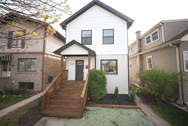 3535 N Osceola Avenue, Chicago, IL 60634