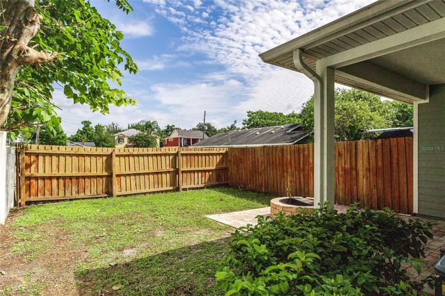 1407 E MURIEL STREET, Orlando, FL 32806