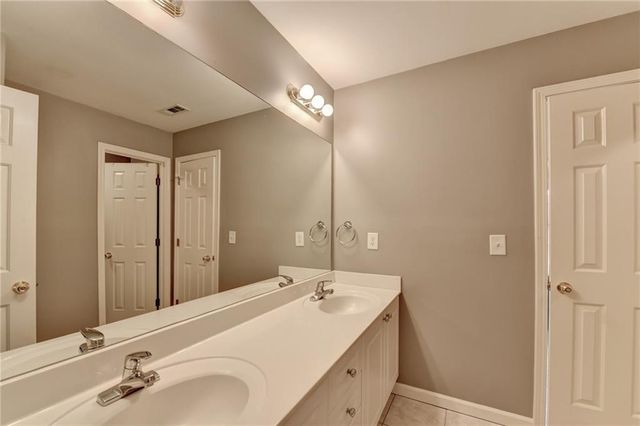 964 Fairview Club Circle, Dacula, GA 30019