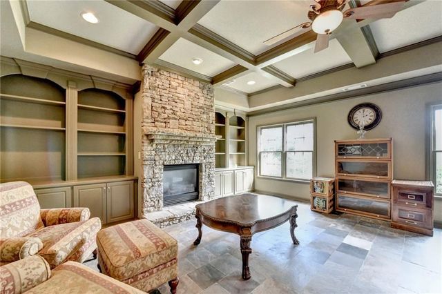 964 Fairview Club Circle, Dacula, GA 30019