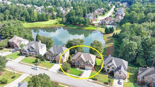 964 Fairview Club Circle, Dacula, GA 30019