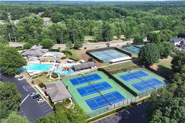 964 Fairview Club Circle, Dacula, GA 30019