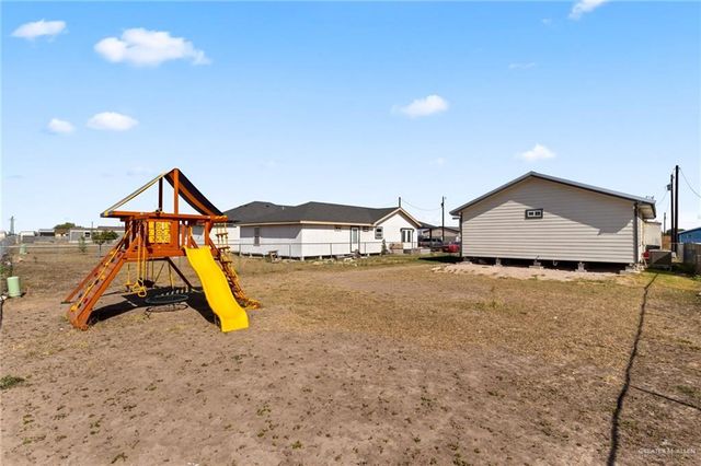 7116 Playa Del Rey Road, Edinburg, TX 78542
