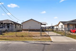 7116 Playa Del Rey Road, Edinburg, TX 78542