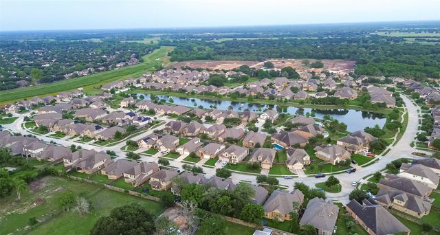 7802 Mesquite Hill Lane, Richmond, TX 77469