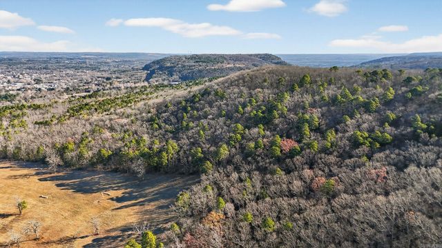 349 Bridal Veil Falls Drive, Heber Springs, AR 72543