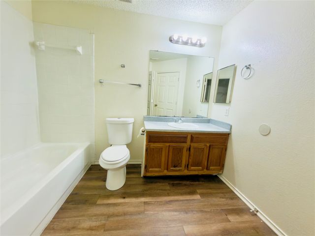 10311 Budtime Lane, Dallas, TX 75217