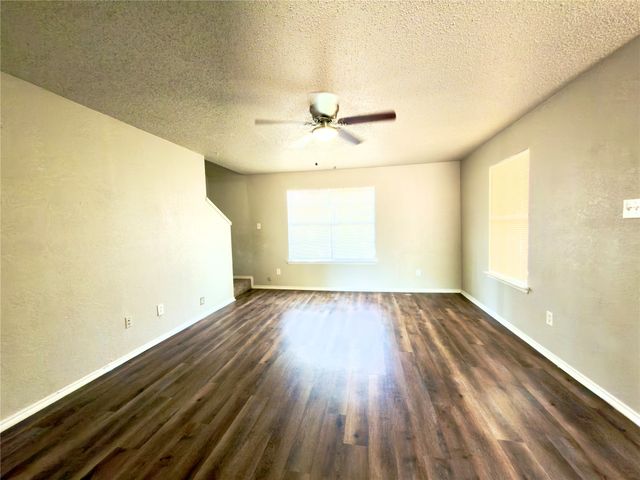 10311 Budtime Lane, Dallas, TX 75217