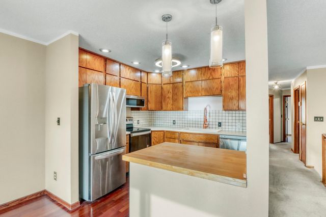 38 Fremont Drive S, Fargo, ND 58103