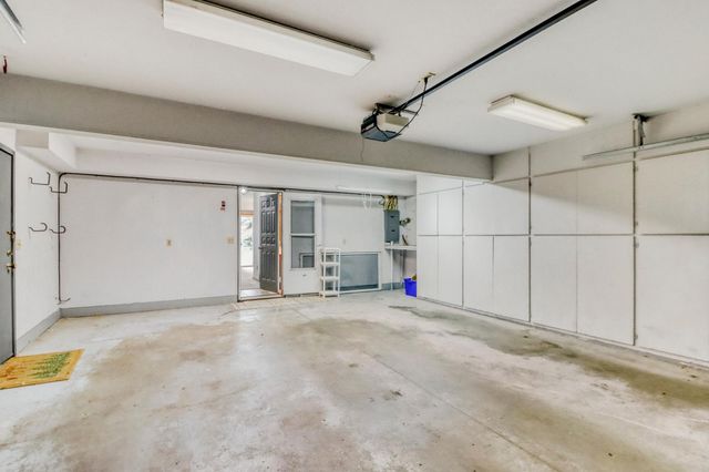 38 Fremont Drive S, Fargo, ND 58103