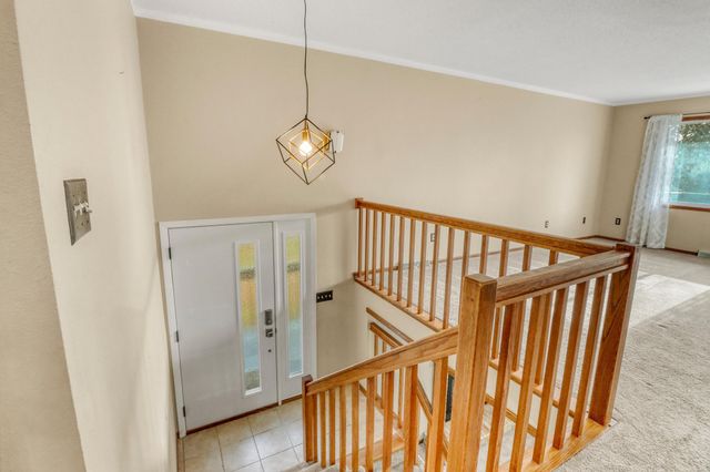 38 Fremont Drive S, Fargo, ND 58103