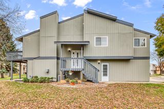 38 Fremont Drive S, Fargo, ND 58103