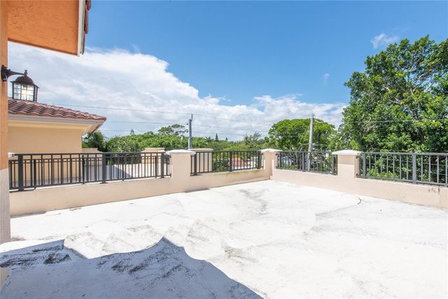 819 SW 7th Avenue 819, Fort Lauderdale, FL 33315