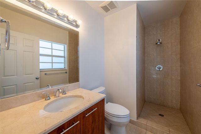 819 SW 7th Avenue 819, Fort Lauderdale, FL 33315