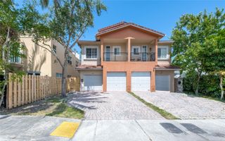 819 SW 7th Ave 819, Fort Lauderdale, FL 33315