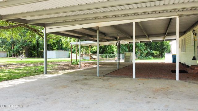 7158 Main Highway 31, St. Martinville, LA 70582
