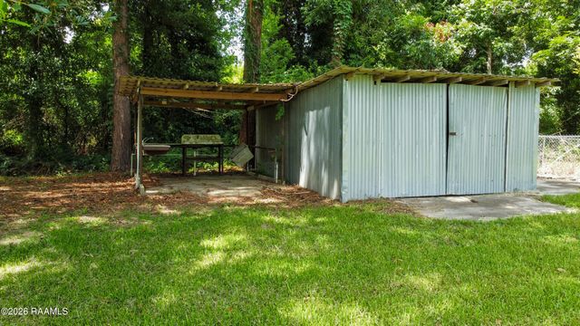 7158 Main Highway 31, St. Martinville, LA 70582