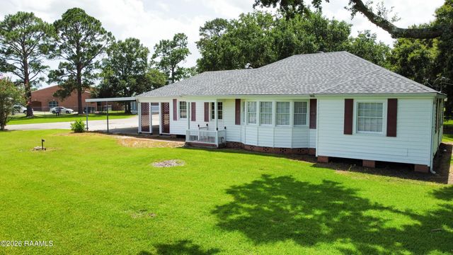 7158 Main Highway 31, St. Martinville, LA 70582