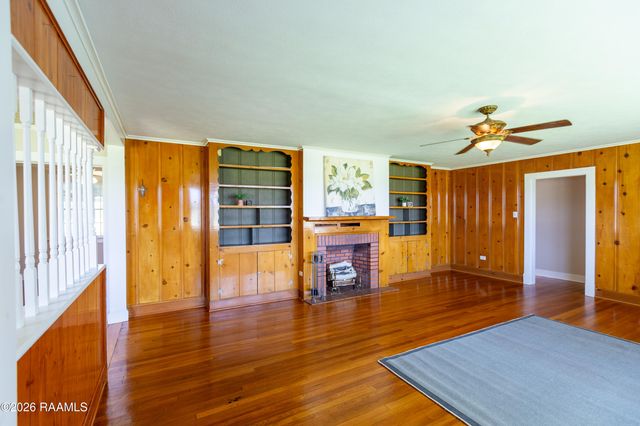 7158 Main Highway 31, St. Martinville, LA 70582