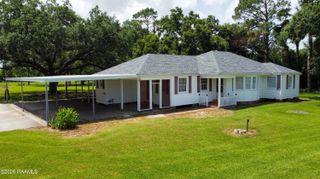 7158 Main Highway 31, St. Martinville, LA 70582