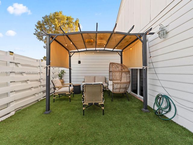 13737 SW 149th Cir Ln 1-45, Miami, FL 33186